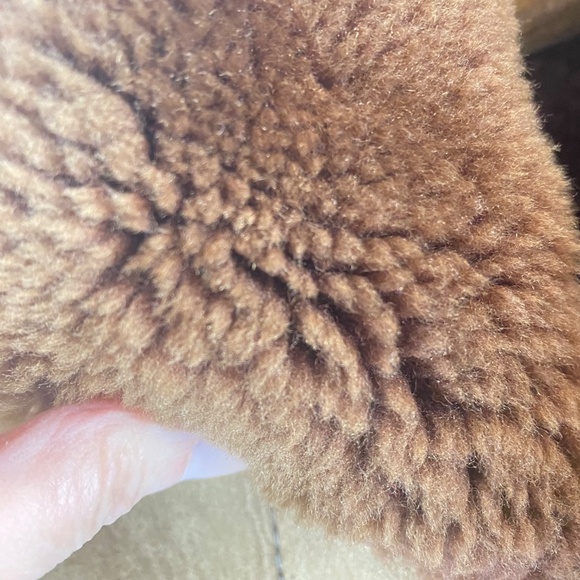 VINTAGE Marlboro Man Rancher Sheepskin Shearling Coat Tailored for Woman in Tan - Picture 7 of 12